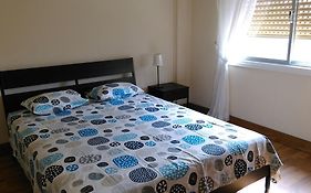 Modern City Center Apt