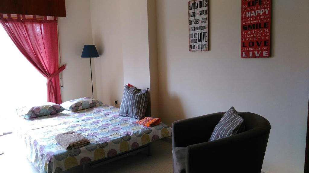 Modern City Center Apt Larnaca Zewnętrze zdjęcie
